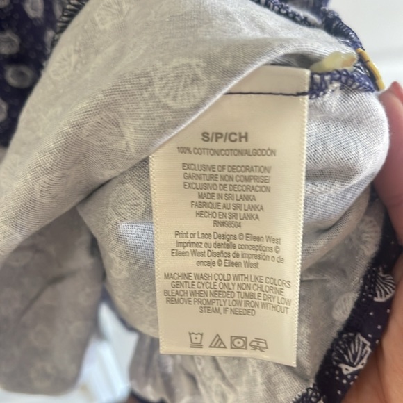 Eileen West Women's Short Chemise Sleeveless Nightgown - Picture 5 of 6